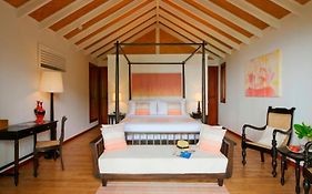 Loama Resort Maldives At Maamigili